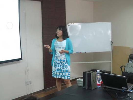 rcc与阿姆斯壮在浙江亚厦召开产品技术交流会